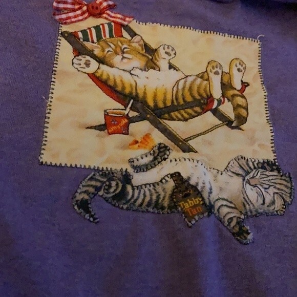 Cat Lady Purple Beach T-Shirt - Picture 9 of 9